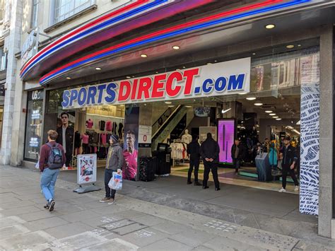 sports direct shops london